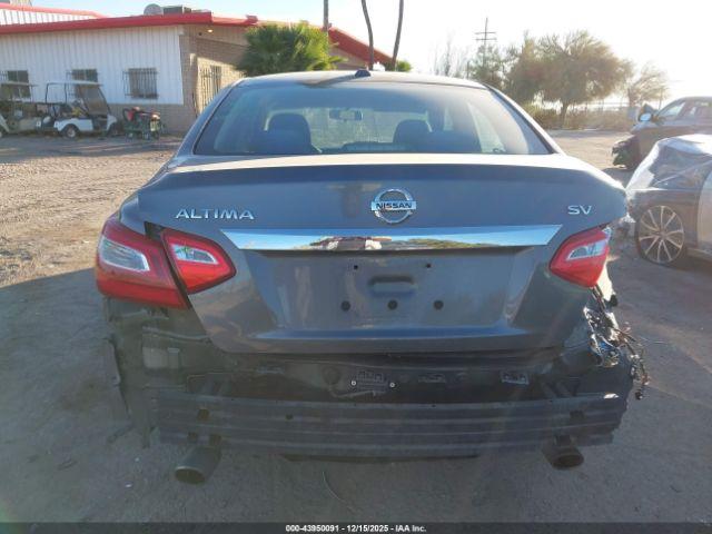 Nissan Altima 2.5 Sv Image 17