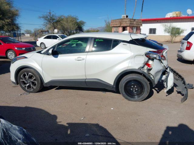 Toyota C-HR Xle Image 13