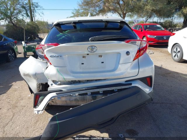 Toyota C-HR Xle Image 15