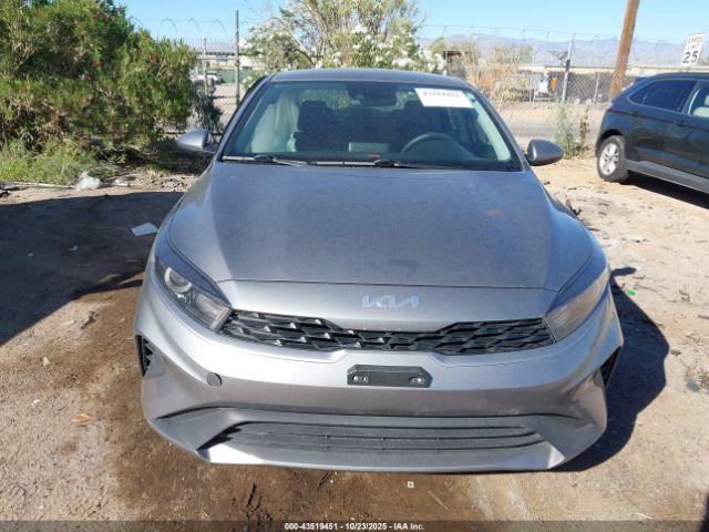 Kia Forte Lxs Image 7