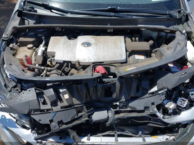 Toyota Prius Prime Le Image 15