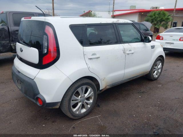 Kia Soul + Image 10