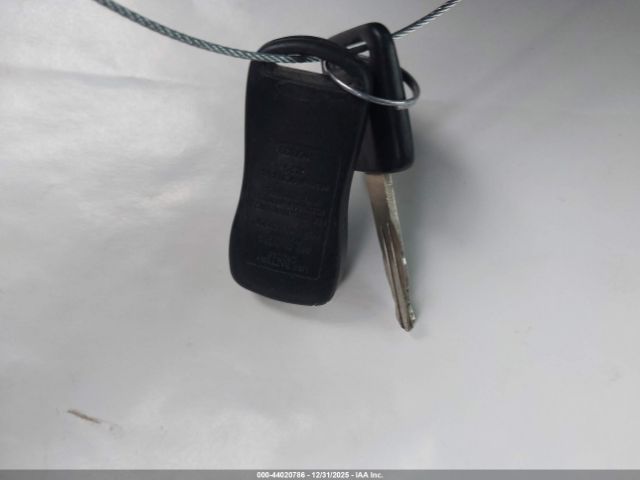 Nissan Armada Sv Image 9