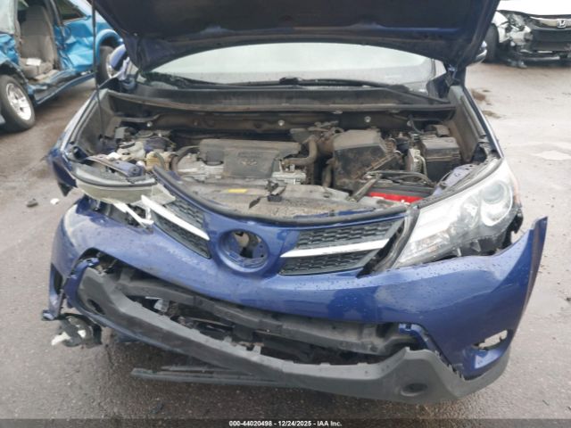 Toyota RAV4 Limited Image 7