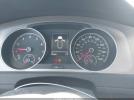 Volkswagen Golf Image 11