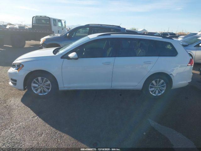 Volkswagen Golf Image 15