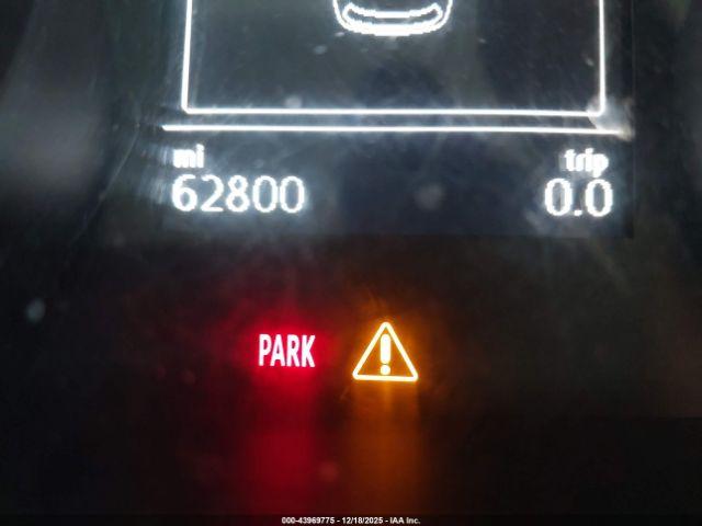 Volkswagen Golf Image 12