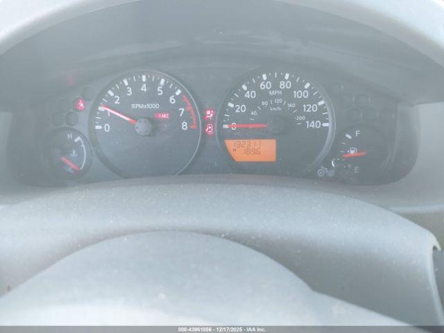 Nissan Frontier S Image 11