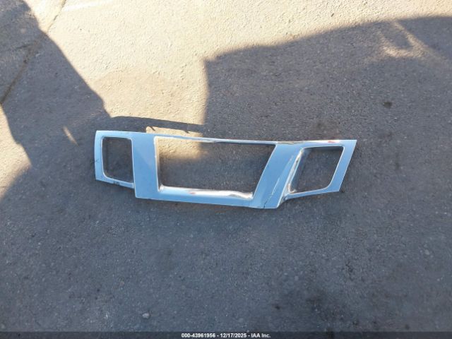 Nissan Frontier S Image 8