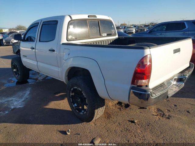 Toyota Tacoma Prerunner V6 Image 10