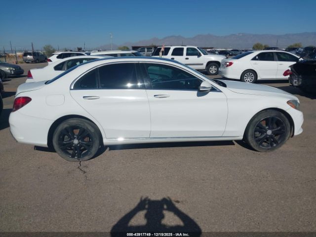 Mercedes-Benz C-Class Image 6