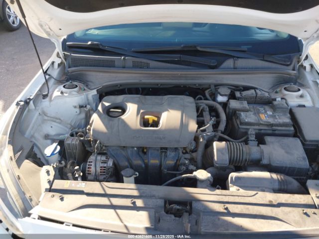 Kia Forte Lxs Image 5