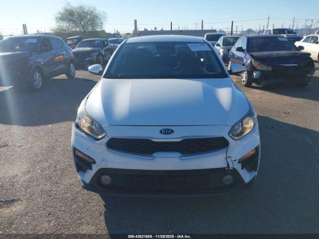 Kia Forte Lxs Image 6