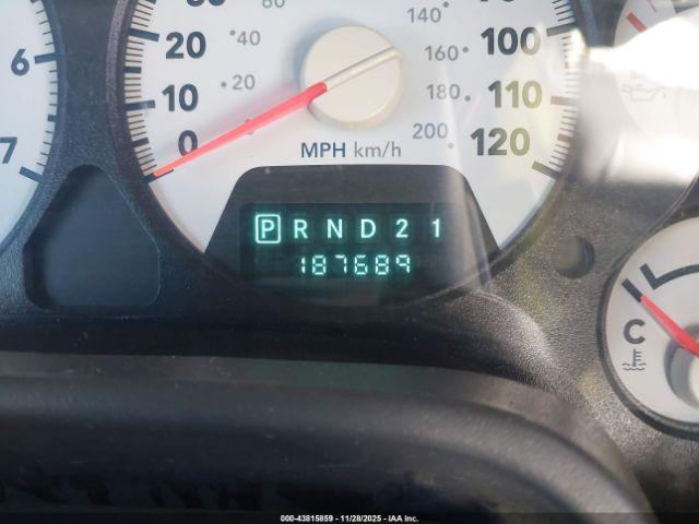 Dodge Ram 1500 Laramie Image 15