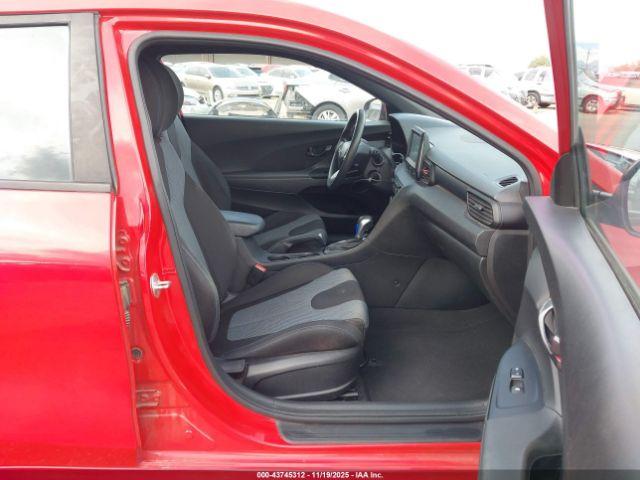 Hyundai VELOSTER 2.0 Image 11