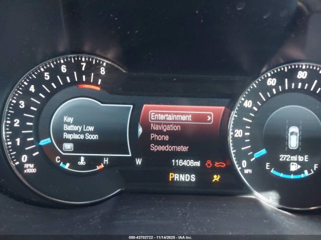 Ford Explorer Platinum Image 16