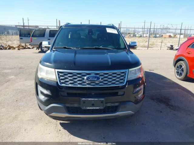 Ford Explorer Platinum Image 11