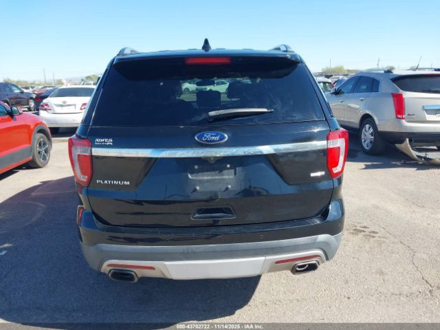 Ford Explorer Platinum Image 7