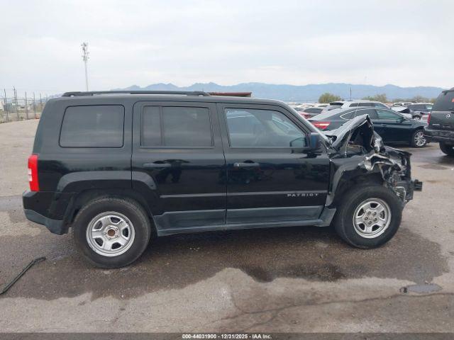 Jeep Patriot Sport Fwd Image 2