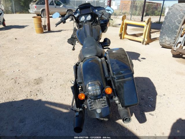 Harley-Davidson Fltrxst Image 7