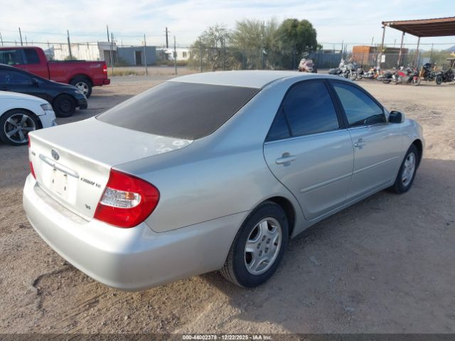 Toyota Camry Le V6 Image 10