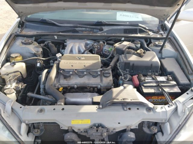 Toyota Camry Le V6 Image 9