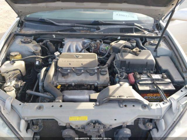 Toyota Camry Le V6 Image 9