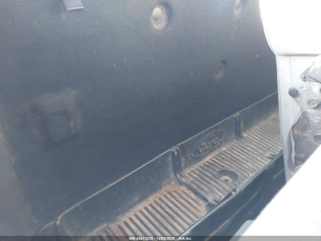 Ford F-150 Xl Image 6