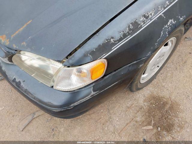 Toyota Corolla Ce Image 8