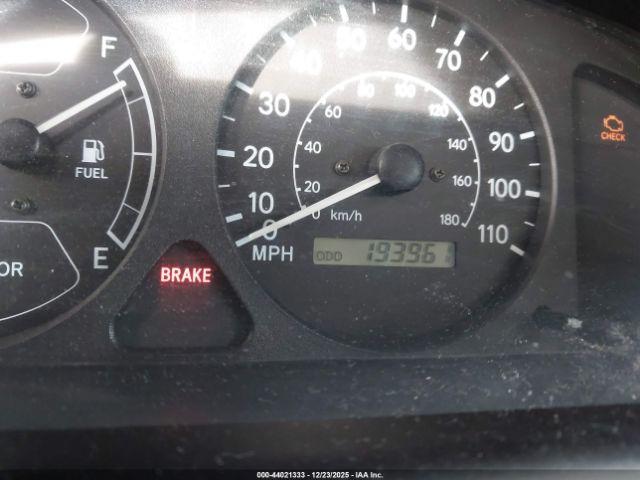 Toyota Corolla Ce Image 2