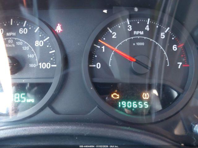 Jeep Wrangler X Image 9