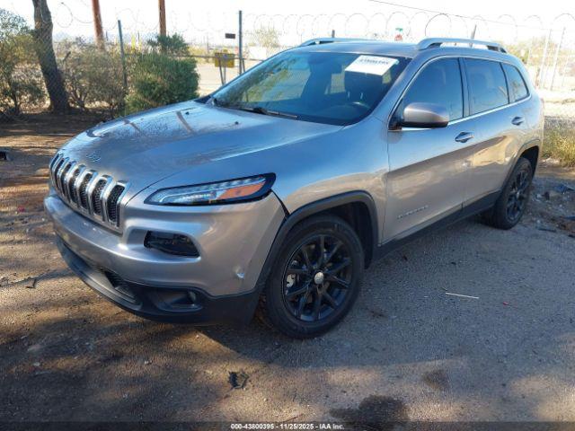 Jeep Cherokee Latitude Image 16