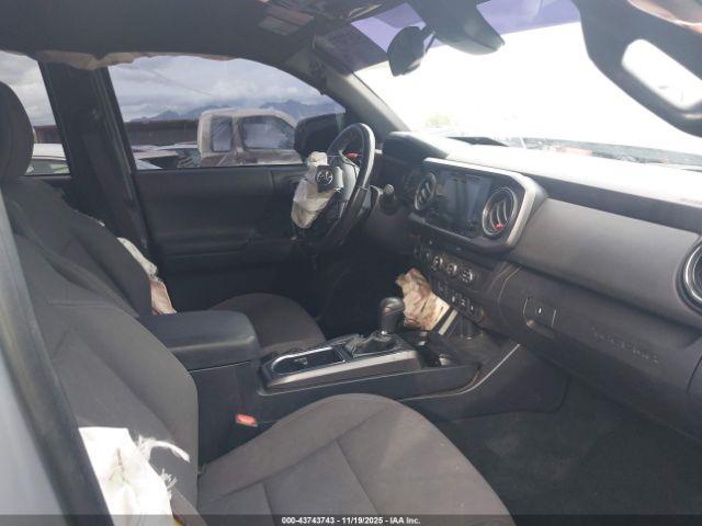 Toyota Tacoma Trd Off Road Image 10