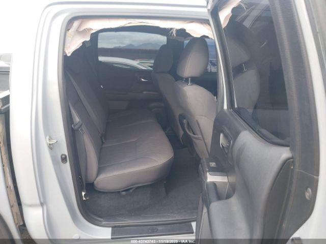 Toyota Tacoma Trd Off Road Image 9