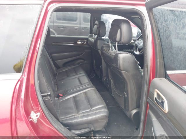 Jeep Grand Cherokee Overland Image 9