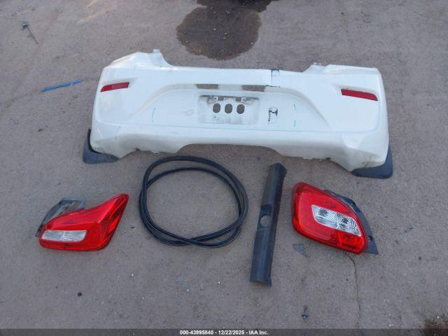 Mitsubishi Mirage Se Image 8