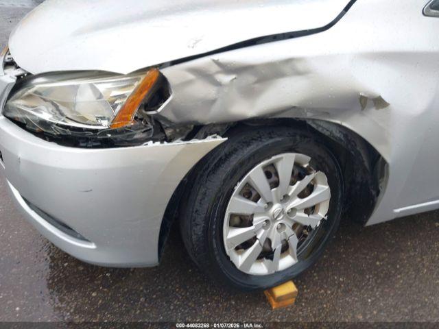 Nissan Sentra Image 15