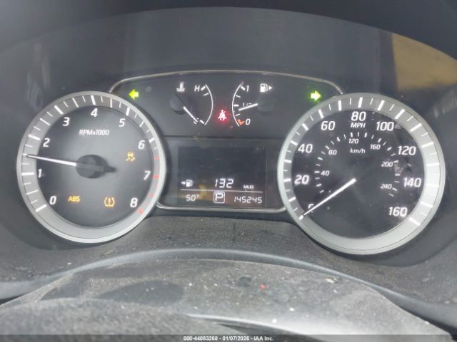 Nissan Sentra Image 8