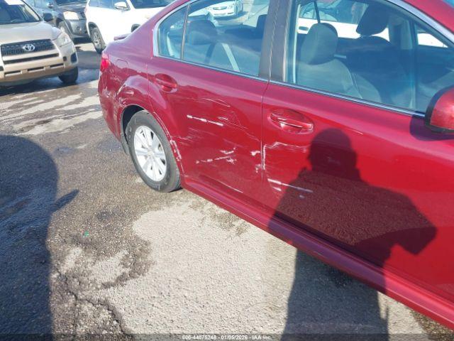 Subaru Legacy 2.5i Premium Image 13