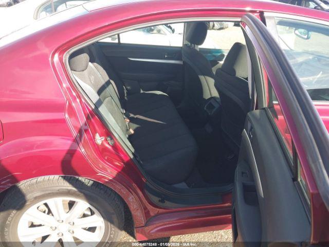 Subaru Legacy 2.5i Premium Image 9