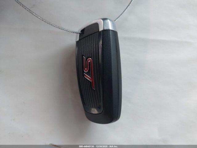 Ford Explorer St Image 10