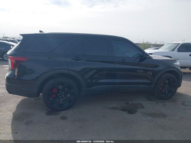 Ford Explorer St Image 14