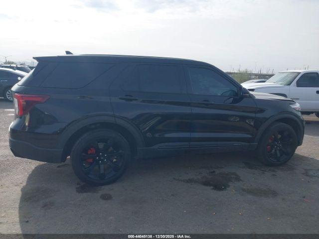 Ford Explorer St Image 14