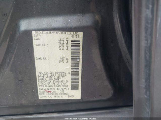 Nissan Altima 2.5 S Image 5