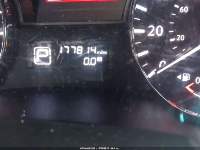 Nissan Altima 2.5 S Image 12