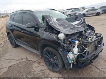  Salvage Hyundai TUCSON