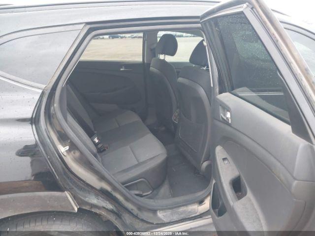 Hyundai TUCSON Night Image 7