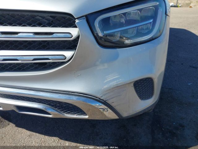 Mercedes-Benz GLC Image 8