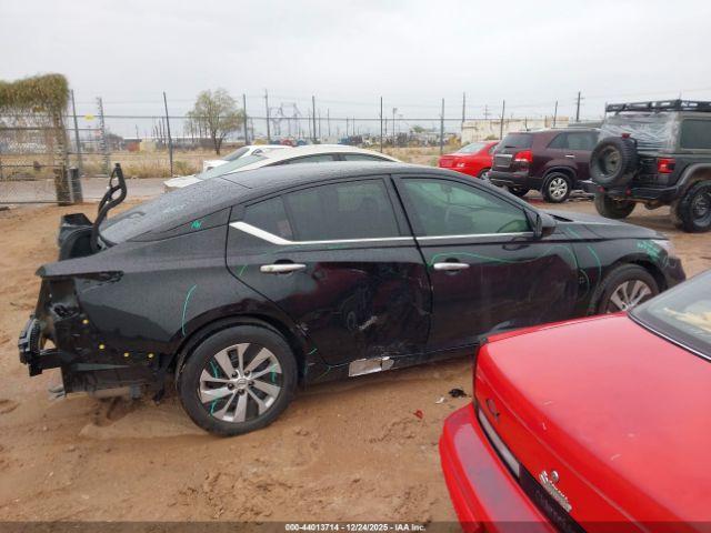 Nissan Altima S Fwd Image 5