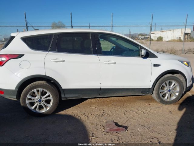 Ford Escape Se Image 12